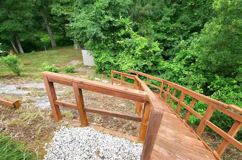 8 Cornstalk Ct, Durham, NC 27703 photo 6