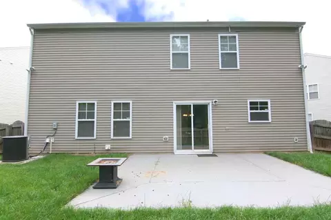 8 Cornstalk Ct, Durham, NC 27703 photo 3