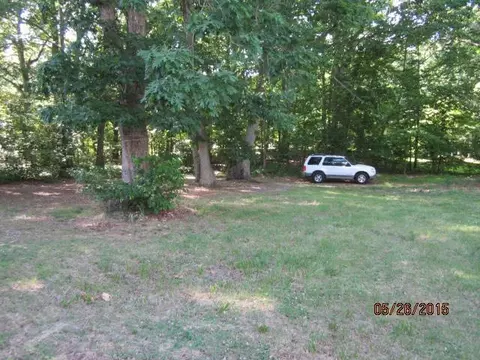 132 Main Cir, Roxboro, NC 27573 photo 5