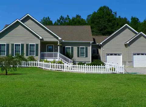 145 Lynch Point Rd, Macon, NC 27551 photo 2