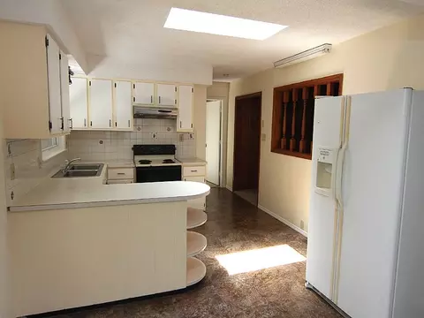 605 Fairfield Rd, Durham, NC 27704 photo 4