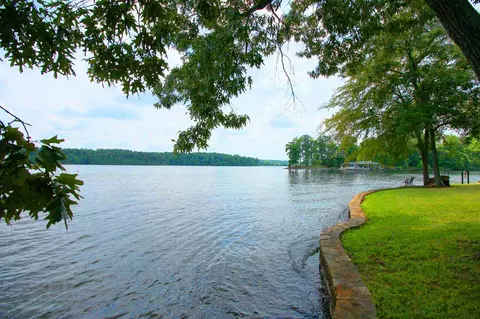 65 Cedar Crest Rd, Semora, NC 27343 photo 1