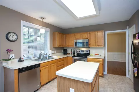 309 Swordgate Dr, Cary, NC 27513 photo 6