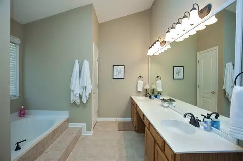 309 Swordgate Dr, Cary, NC 27513 photo 16