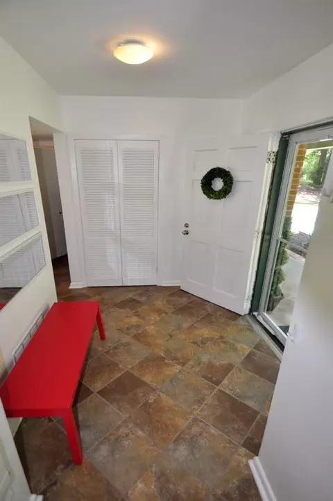 131 Radcliff Cir, Durham, NC 27713 photo 2
