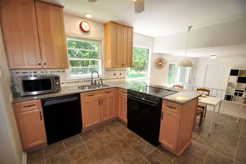 131 Radcliff Cir, Durham, NC 27713 photo 3