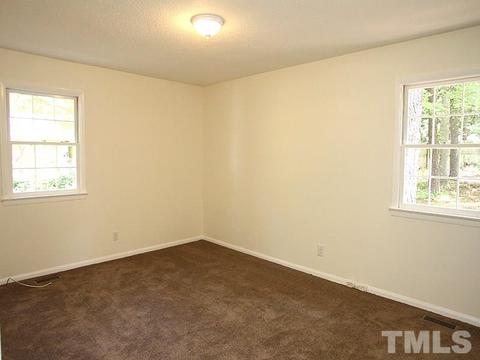 202 Rolling Ridge Cir, Garner, NC 27529 photo 9
