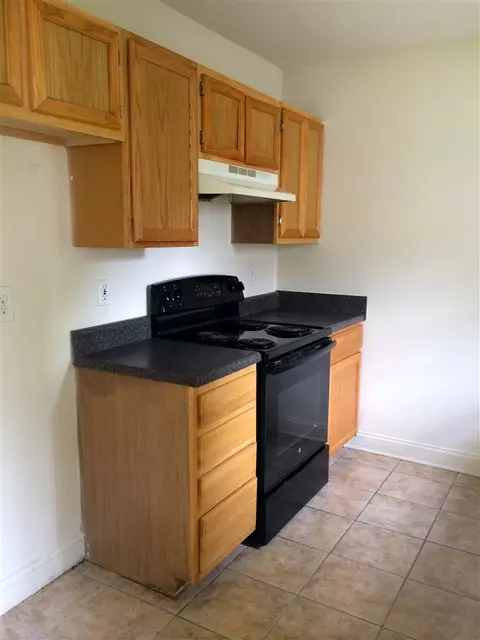 417 Sowell St, Durham, NC 27701 photo 3