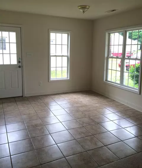 417 Sowell St, Durham, NC 27701 photo 2