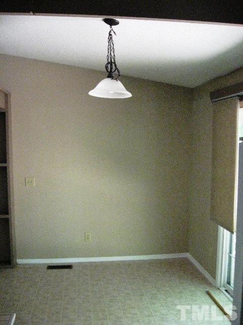 103 Mcdole Cir, Cary, NC 27511 photo 5