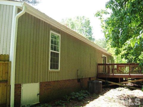 103 Mcdole Cir, Cary, NC 27511 photo 2