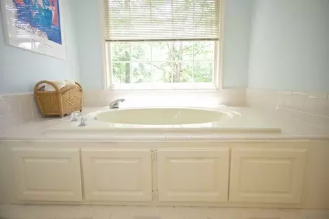 17 Clearwater Dr, Durham, NC 27707 photo 20