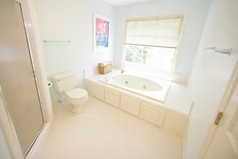 17 Clearwater Dr, Durham, NC 27707 photo 19