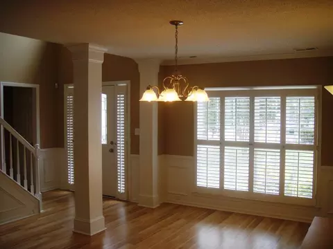 12 Lullwater Ct, Durham, NC 27703 photo 2