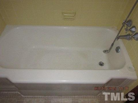 207 E Oak St E, Selma, NC 27576 photo 13