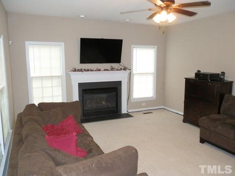 3 Smoketree Ct, Durham, NC 27712 photo 3