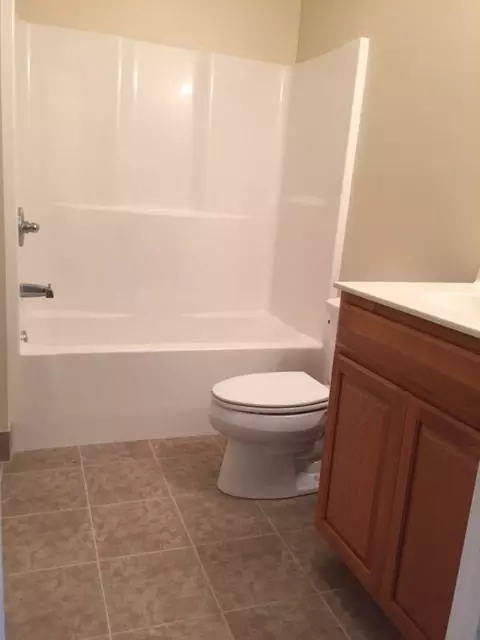 524 Smith St, Burlington, NC 27217 photo 6