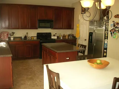 7116 Great Laurel Dr, Raleigh, NC 27616 photo 4