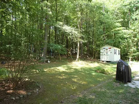 729 Jonquil St, Durham, NC 27712 photo 11