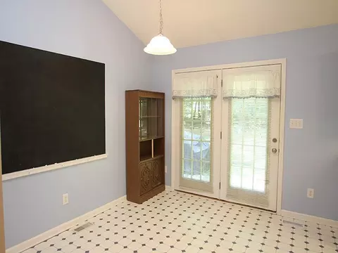729 Jonquil St, Durham, NC 27712 photo 5