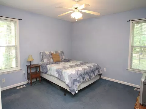 729 Jonquil St, Durham, NC 27712 photo 9