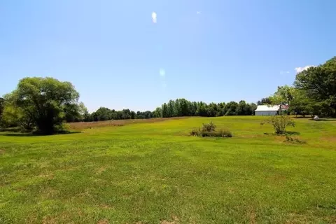 7005 Benson Hardee Rd, Benson, NC 27504 photo 4