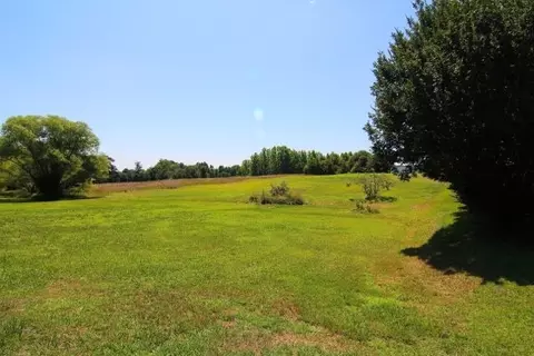 7005 Benson Hardee Rd, Benson, NC 27504 photo 3