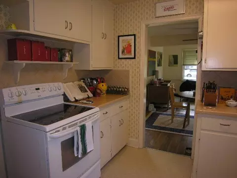 1310 Watts St, Durham, NC 27701 photo 9
