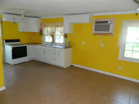 1370 Preston Rd, Smithfield, NC 27577 photo 2