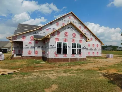 99 Glenfield Dr, Dunn, NC 28334 photo 2