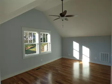 920 Scout Dr, Durham, NC 27707 photo 3