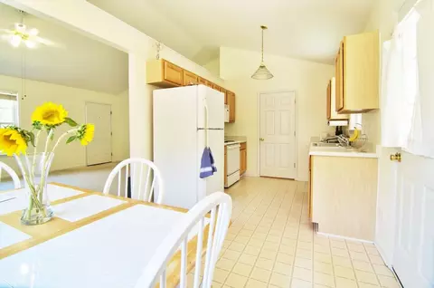 4004 Candlewick Way, Durham, NC 27704 photo 11
