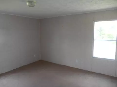 101 Boulder Dr, Lucama, NC 27851 photo 9