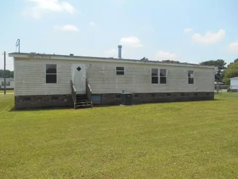 101 Boulder Dr, Lucama, NC 27851 photo 2
