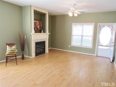 3009 White Cloud Cir, Apex, NC 27502 photo 2