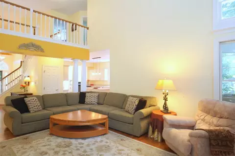 207 Firetree Ln, Cary, NC 27513 photo 4