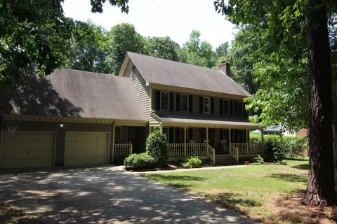 6124 Wolverhampton Dr, Raleigh, NC 27603 photo 1