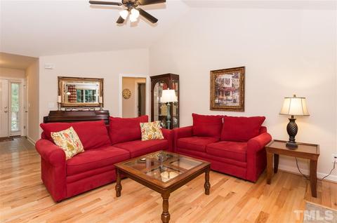 612 Tralee Dr, Smithfield, NC 27577 photo 5