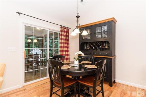 612 Tralee Dr, Smithfield, NC 27577 photo 8
