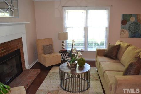 236 Wetherburn Ln, Raleigh, NC 27615 photo 2