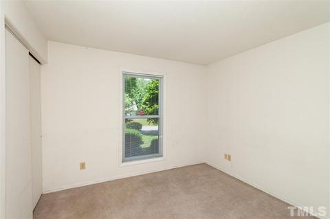 2003 Ford Gates Dr, Garner, NC 27529 photo 14