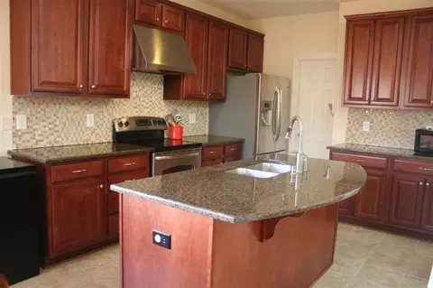 1611 Bellenden Dr, Durham, NC 27713 photo 2