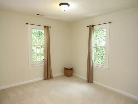4 Swallows Ridge Ct, Durham, NC 27713 photo 13