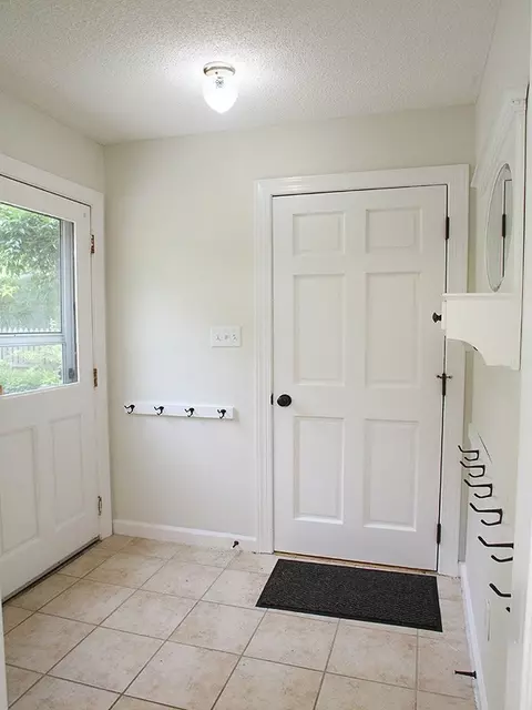 4 Swallows Ridge Ct, Durham, NC 27713 photo 7