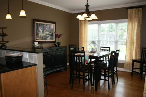 604 Mclesky Ct, Graham, NC 27253 photo 6