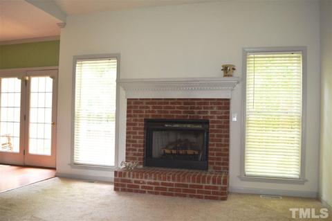 134 Bobby Dr, Garner, NC 27529 photo 4
