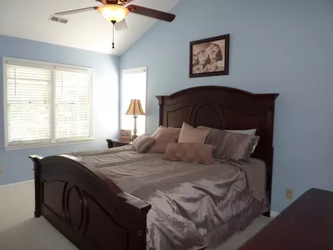 15 Great Oak Ct, Durham, NC 27713 photo 12