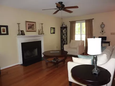 15 Great Oak Ct, Durham, NC 27713 photo 6