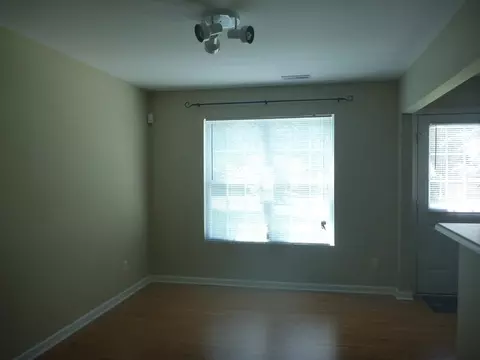 412 E Hammond St, Durham, NC 27704 photo 2