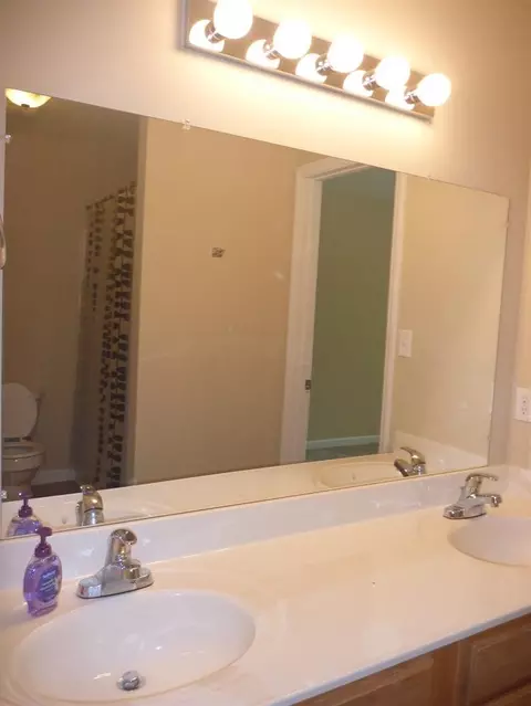 412 E Hammond St, Durham, NC 27704 photo 15
